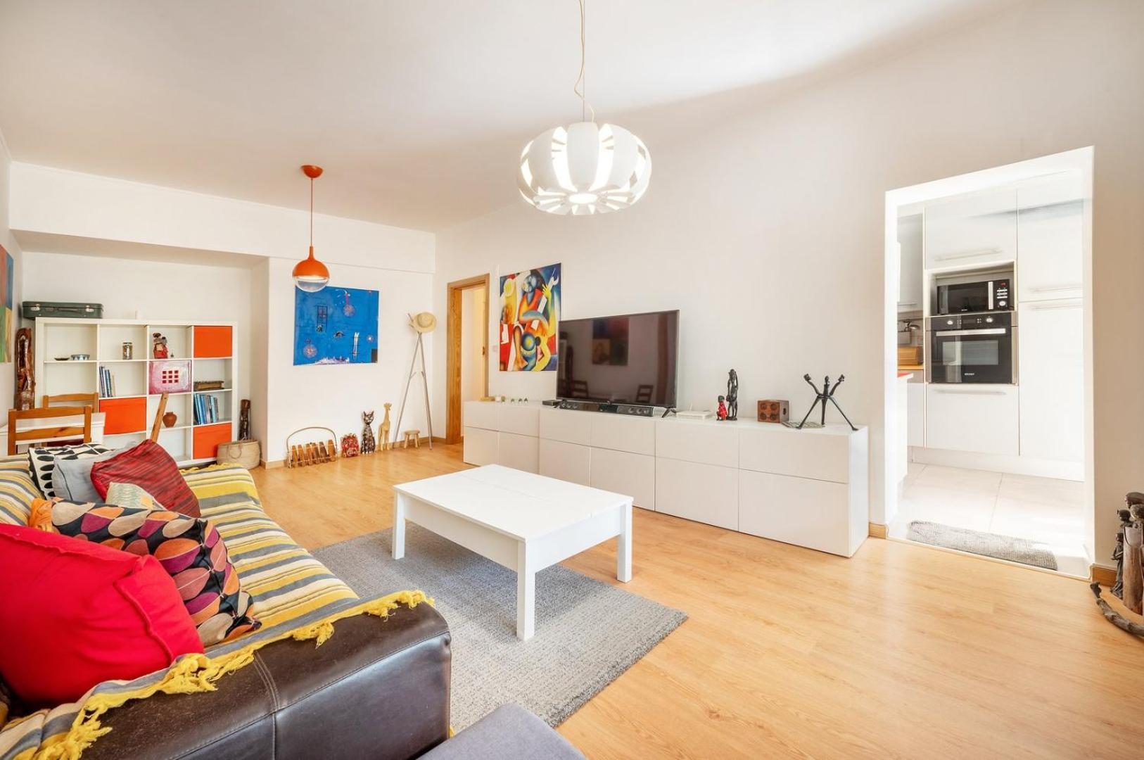 Апартаменты Guestready - Artsy Delight Near Parque Das Nacoes Лиссабон Экстерьер фото